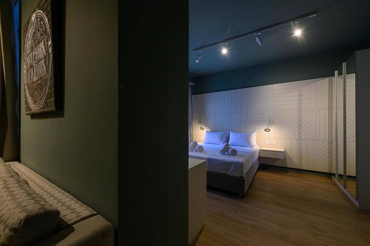 Blueblood - The Rooms Kalamata Exterior foto