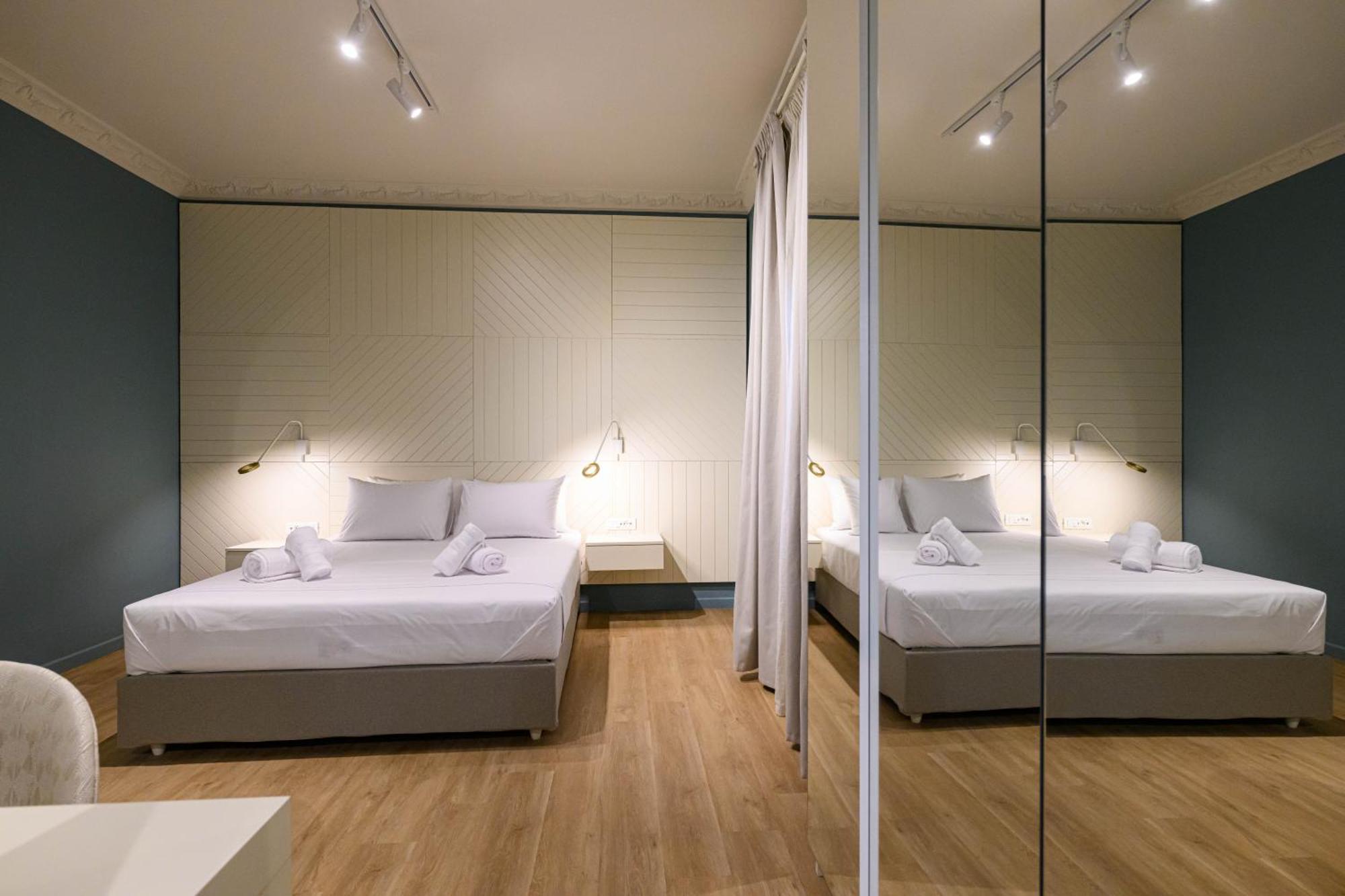 Blueblood - The Rooms Kalamata Exterior foto
