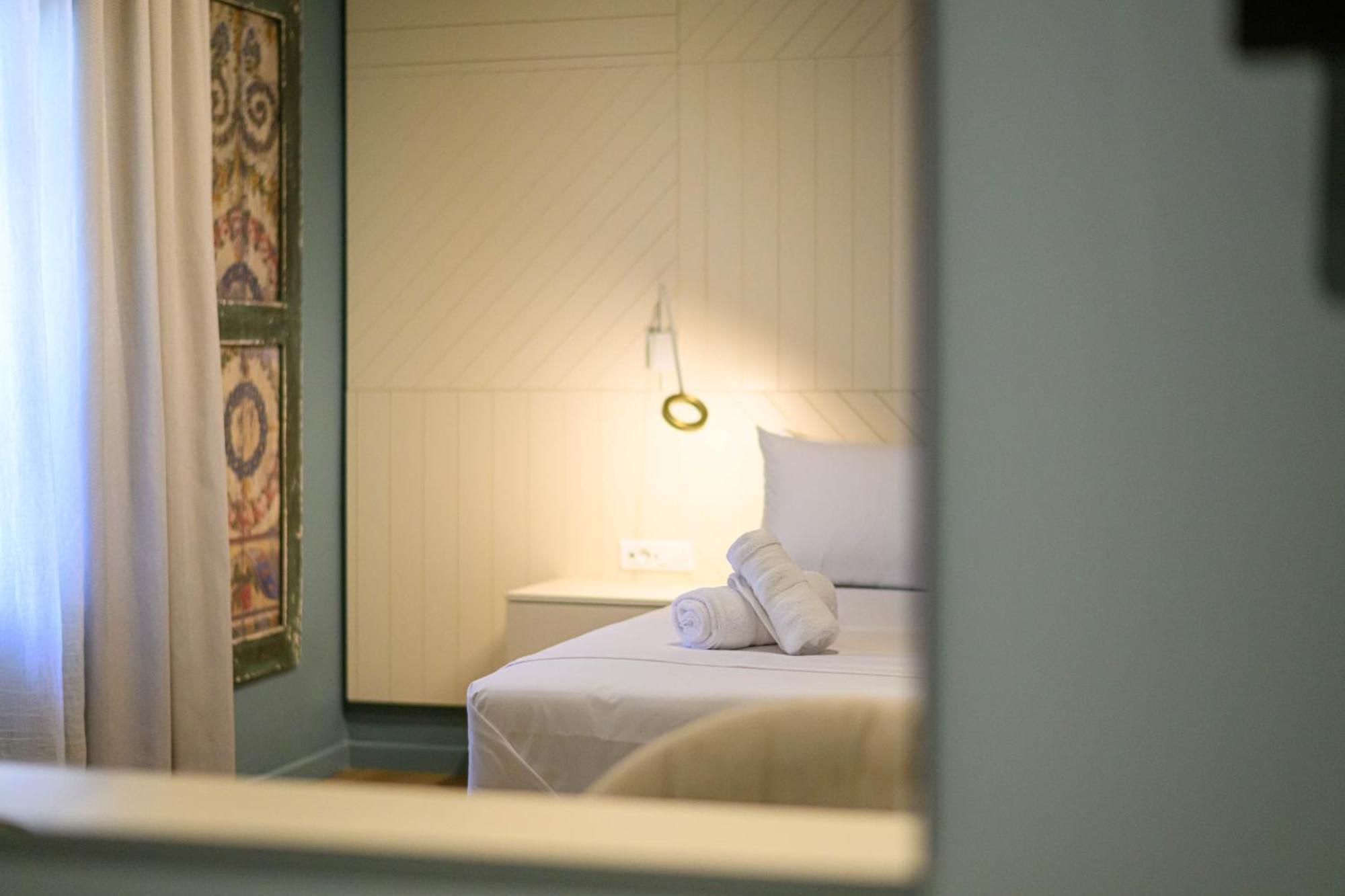 Blueblood - The Rooms Kalamata Exterior foto