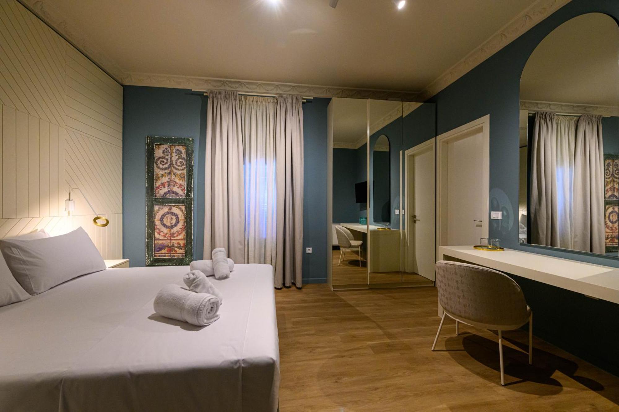 Blueblood - The Rooms Kalamata Exterior foto