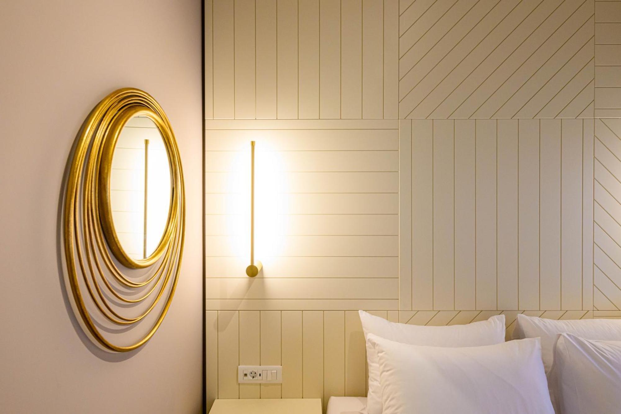Blueblood - The Rooms Kalamata Exterior foto