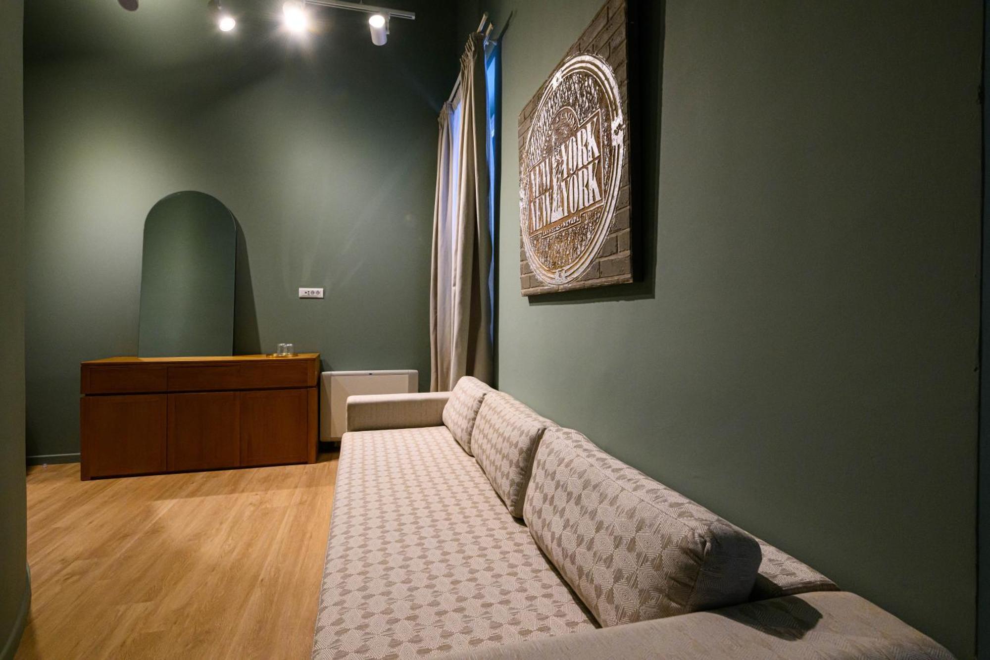 Blueblood - The Rooms Kalamata Exterior foto